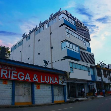 Hotel Luna Azul Флоренсия Экстерьер фото