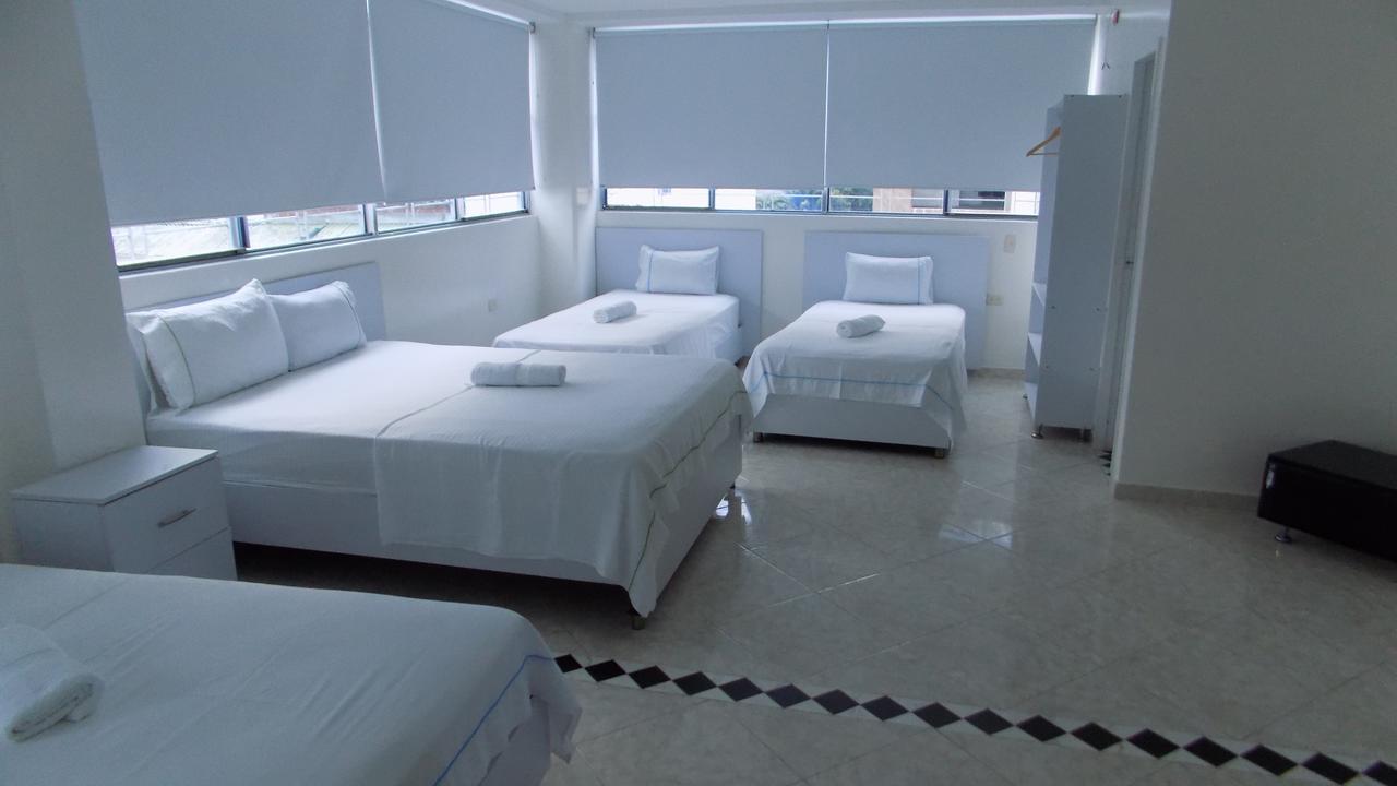 Hotel Luna Azul Флоренсия Экстерьер фото