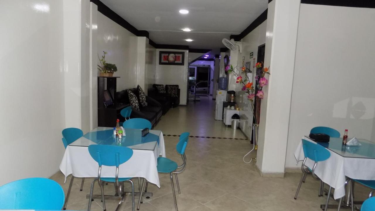 Hotel Luna Azul Флоренсия Экстерьер фото