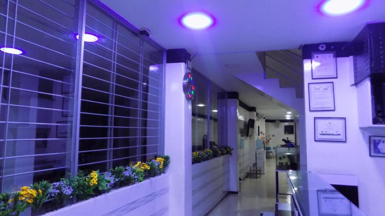 Hotel Luna Azul Флоренсия Экстерьер фото