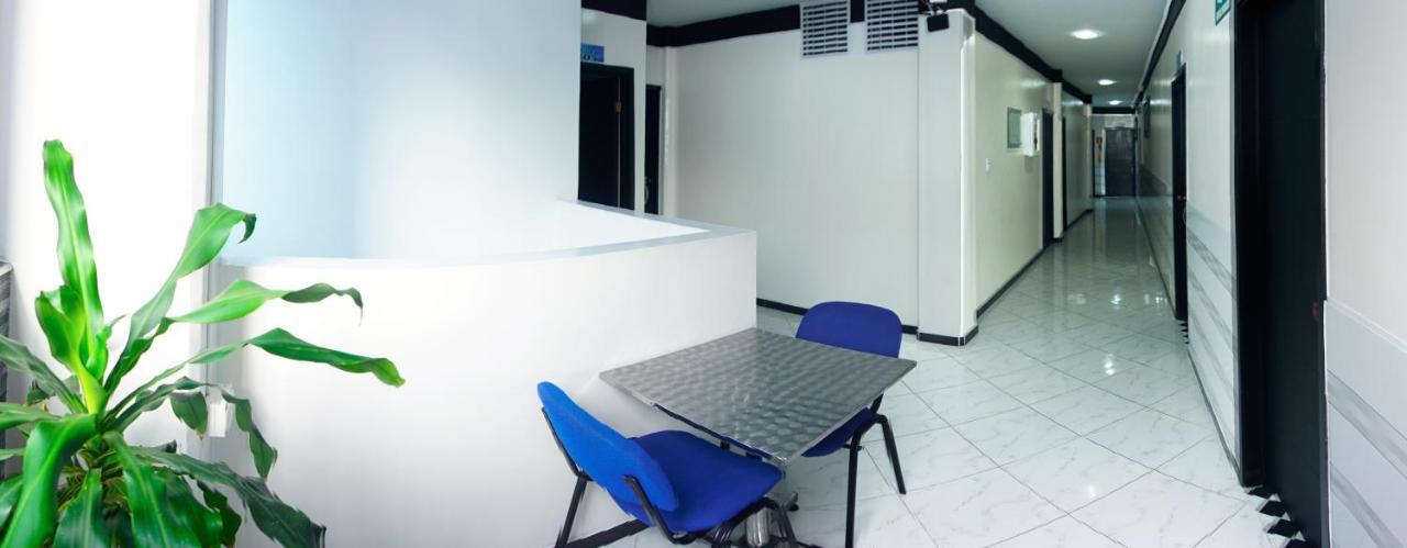 Hotel Luna Azul Флоренсия Экстерьер фото